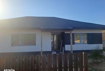 Casă cu 4 camere cu Teren 450 Mp în Bârnova - 18