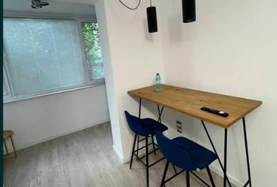 Romana,Piata Amzei,et.2/10,Renovat,Totul Nou,mobilat utilat complet - 3