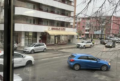 Spațiu comercial, de 43 mp, în Ultracentral - 2