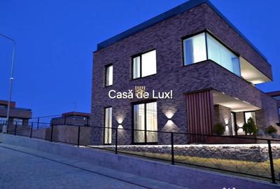 Casă cu 5 camere cu Teren 450 Mp în Ipotești - 1