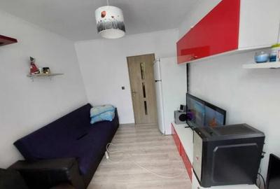 Garsonieră semidecomandată în CET - 1