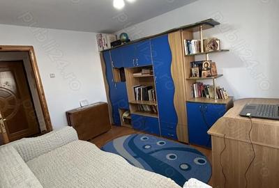 Apartament cu 4 camere decomandat în Central - 8