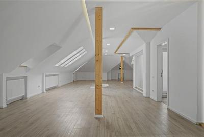 Casă individuală cu 9 camere cu Teren 200 Mp în Central - 20