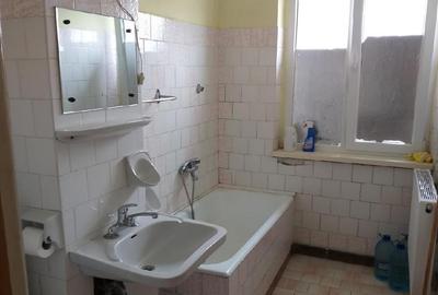Apartament doua camere, deco, hol patrat, etaj zece, Tic Tac - 3