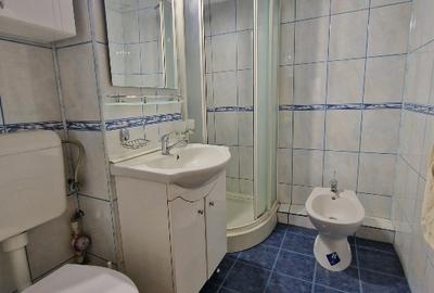 Apartament cu 3 camere decomandat în Central - 6