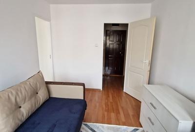 Apartament cu 2 camere în Tractorul - 7