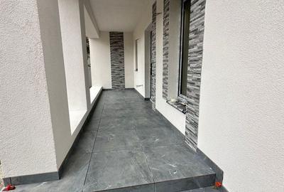 Casă cu 5 camere cu Teren 300 Mp în Crevedia - 5