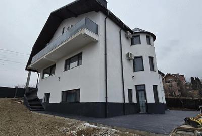 Casă cu 7 camere cu Teren 1500 Mp în Viticultori - 5