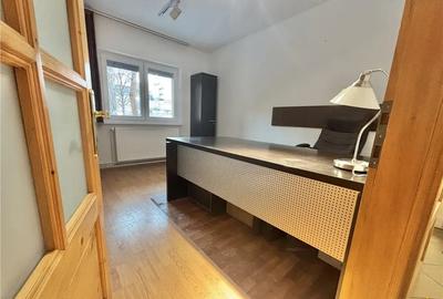 Spațiu comercial, de 74 mp, în Centrul Civic - 9