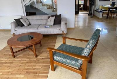 Casa de inchiriat -   5 camere - Curte 300 mp posibilitate extindere 600mp curte - 2