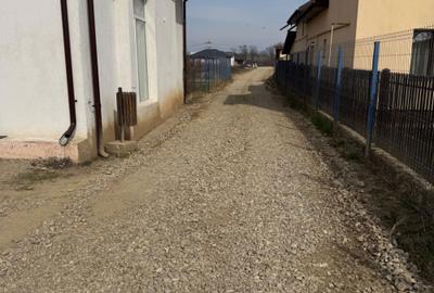 Teren de 533 mp, în Ulmi - 2