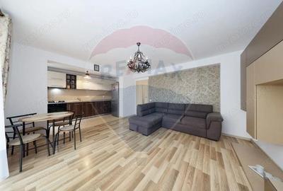 Apartament cu 3 camere decomandat, mobilat în Tractorul