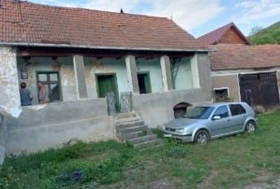 Casă cu 3 camere în Central