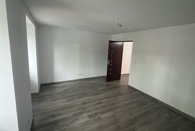 Apartament cu 2 camere decomandat în Independenței - 5