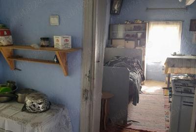 Vand casa ?i gradina mare. - 1