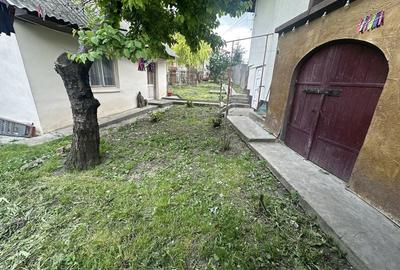 Casă cu 3 camere semidecomandat în Central - 2