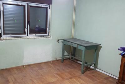 Apartament cu 2 camere decomandat în Central - 4