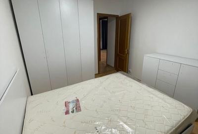 Apartament cu 3 camere semidecomandat în Rahova - 6