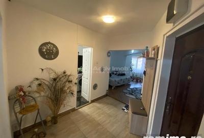 Caransebes, 2 Cam., Dec., Et.,2, Mobilat+Utilat, Balta Sarata - 14