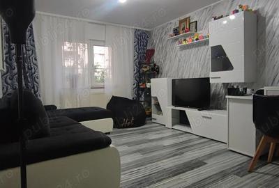 Apartament cu 3 camere în Uzina 2 - 2