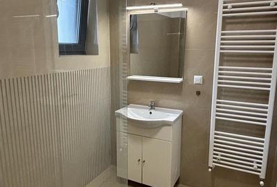 Apartament cu 2 camere decomandat în Central - 1