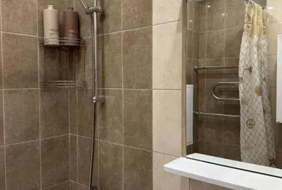 Garsonieră decomandată în Tineretului