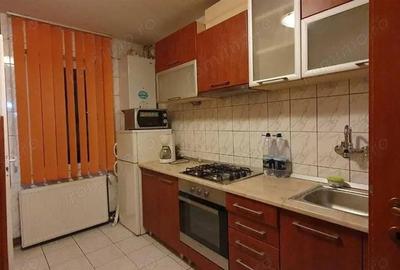 Apartament 3 Camere 80mp Tudor Etaj Intermediar zona Corina - 8