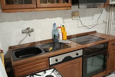 Apartament 2 camere de inchiriat - Micro 14, etaj 3 - 1