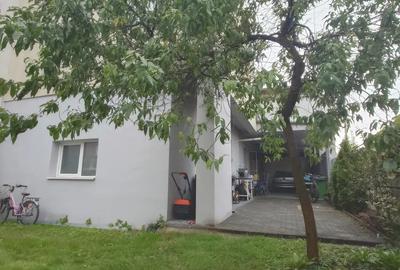 Casă cu 4 camere cu Teren 232 Mp în Central - 2