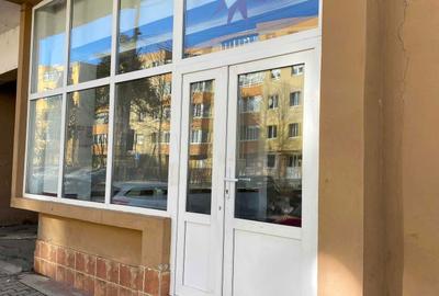 Spațiu comercial, de 70 mp, în Central - 2