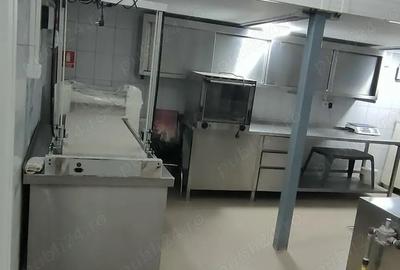 Spațiu comercial, de 120 mp, în Central - 3