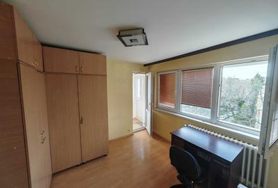 Apartament cu 2 camere semidecomandat, mobilat în Titan - 4