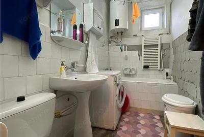 Apartament cu 2 camere decomandat în 23 August - 7