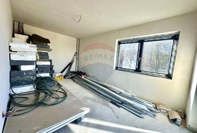 Casă individuală cu 7 camere cu Garaj în Sălicea - 15