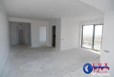 Apartament cu 2 camere semidecomandat în E3 - 11