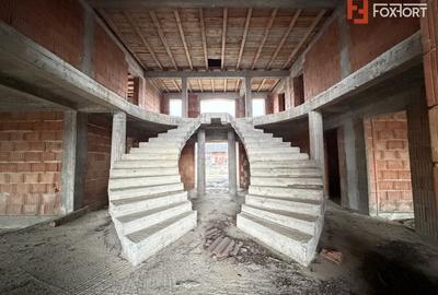 OPORTUNITATE - Casa individuala la rosu, teren de 851 mp in Peciu Nou - 2