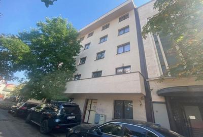 Birou, 465 mp în Iancului