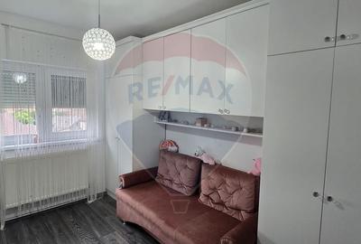 Apartament Central cu 4 Camere  in Chisineu-Cris - 21