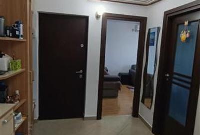 Apartament cu 3 camere decomandat, mobilat în Alexandru cel Bun - 16