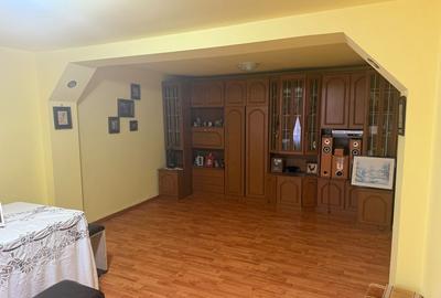 Casă individuală cu 5 camere cu Teren 3279 Mp în Ciutura - 4