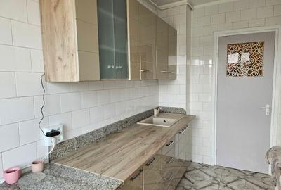 Apartament cu 2 camere decomandat în Lacul Tei - 4