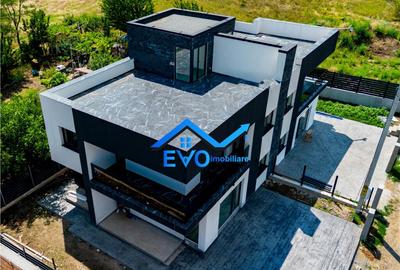 Casă cu 4 camere cu Teren 300 Mp în Rediu - 3