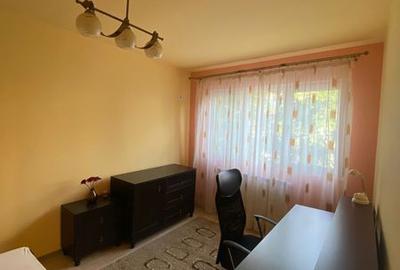 Apartament cu 2 camere semidecomandat în Circumvalațiunii