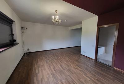 Casă cu 5 camere cu Teren 260 Mp în Tunari - 6