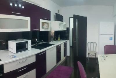 Apartament cu 3 camere decomandat în Buzaului - 3