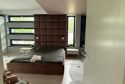 Casă cu 4 camere cu Teren 594 Mp în Central - 13