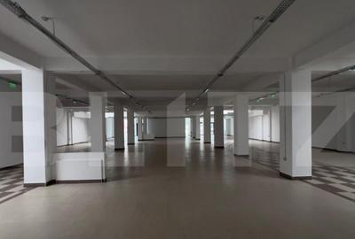 Spatiu comercial, 850 mp, Semicentral - 1