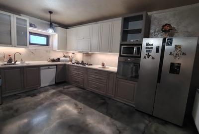 Casa 300 mp utili, 800 mp teren, Bucium - 21