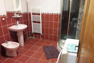 Apartament cu 2 camere decomandat în UTA - 2