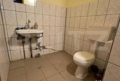 Apartament cu 4 camere semidecomandat în Porolissum